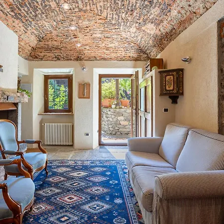 Appartamento Il Cortile Di Mamma Mia Pisano